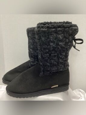 Muk Luke Black Knit-Cuff Suede Slip-On Boots